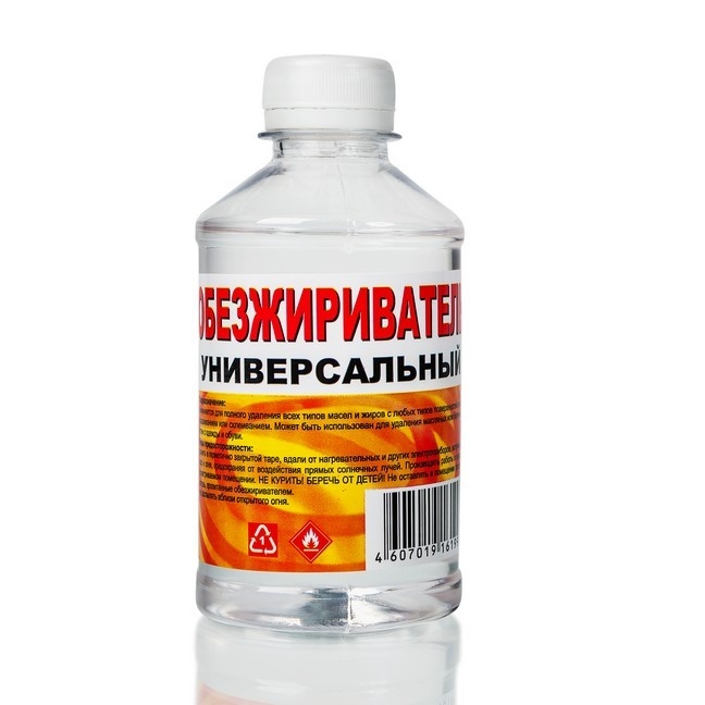 Обезжириватель (Вершина) 0,25 л 